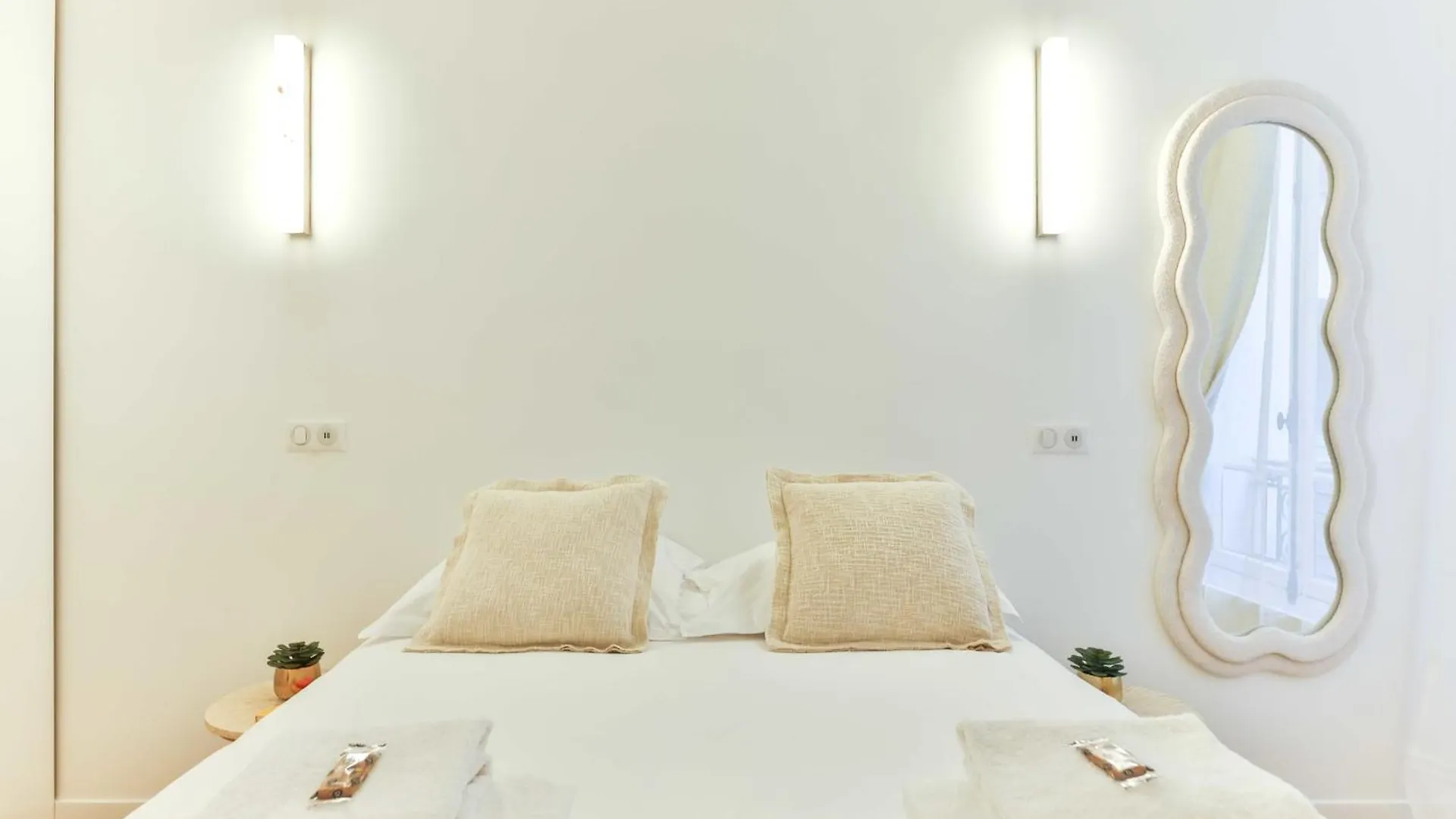 Charming 2br - 6p - Eiffel Tower * باريس